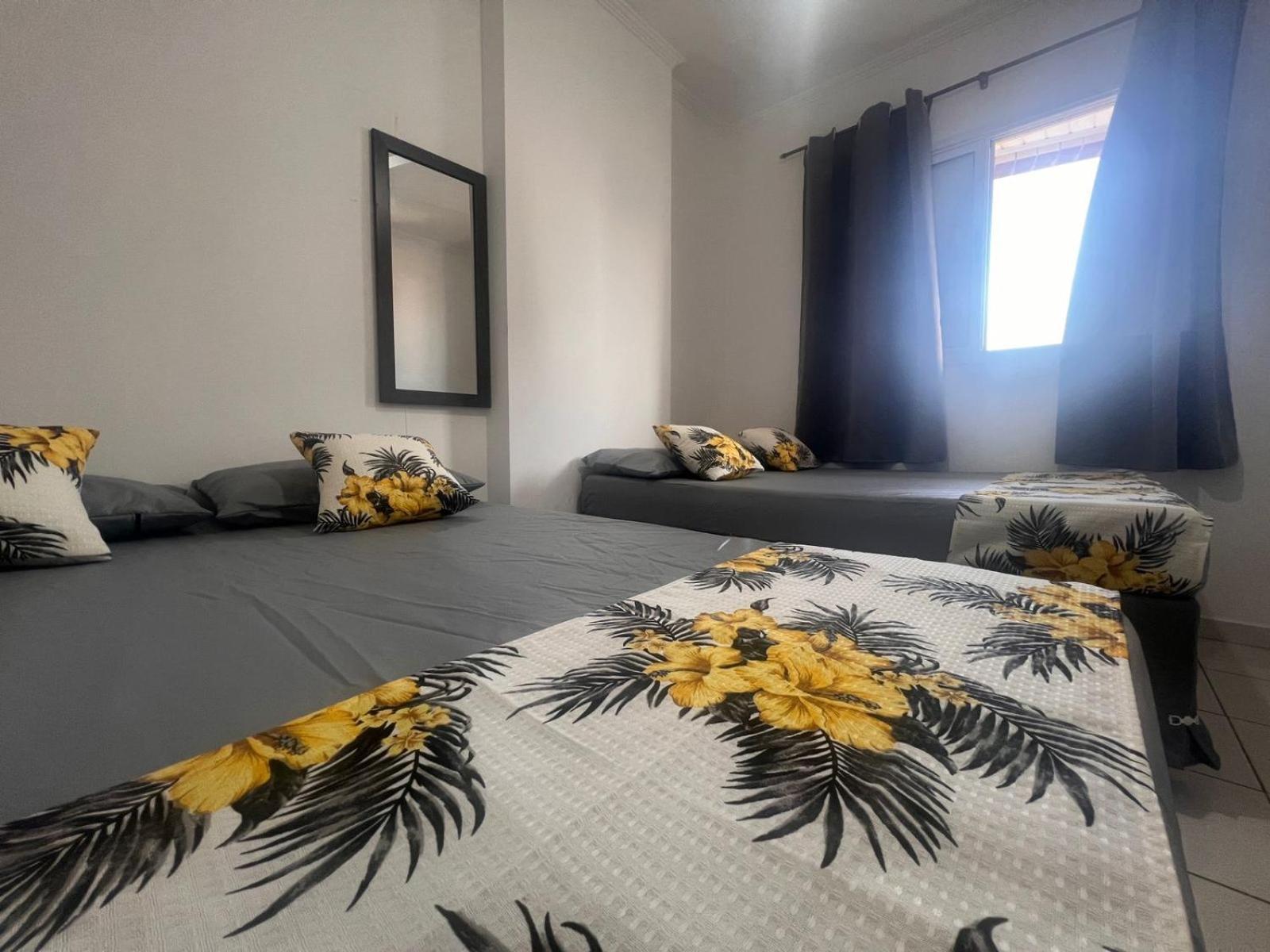 Ferienwohnung Lindo Apto 300M Praia Da Ocian E Centro - Vista Mar- Varanda Sacada - Wi-Fi 300 Mbps - Vaga De Garagem - Acomoda Ate 6 Pessoas Praia Grande  Exterior foto